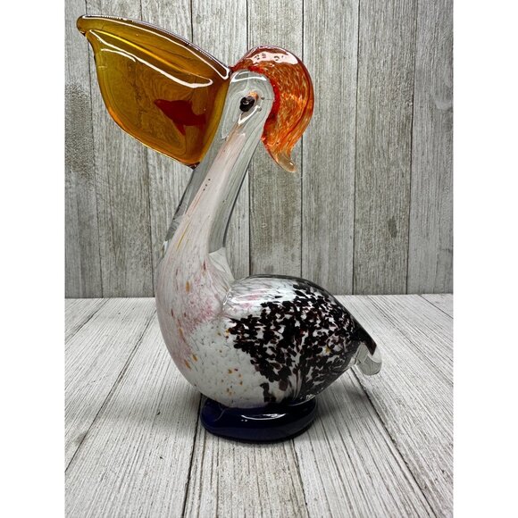 Vtg Hand Blown Art Glass Pelican Bird with Fish Figurine Paper Weight 7" Tall - Picture 4 of 10